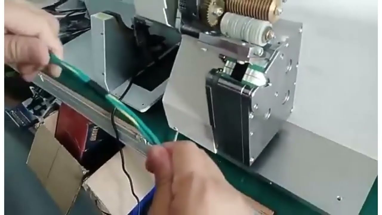 テクスチャードペーパーテープワイヤー・ケーブル結束機 | ポイントラッピング・巻き付け自動機