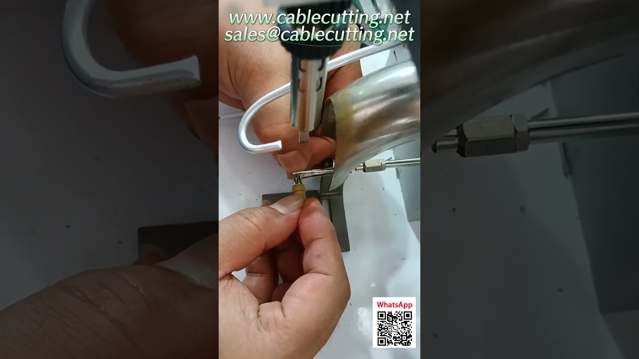 高精度自動ワイヤー剥離切断機 | 包装ライン効率化