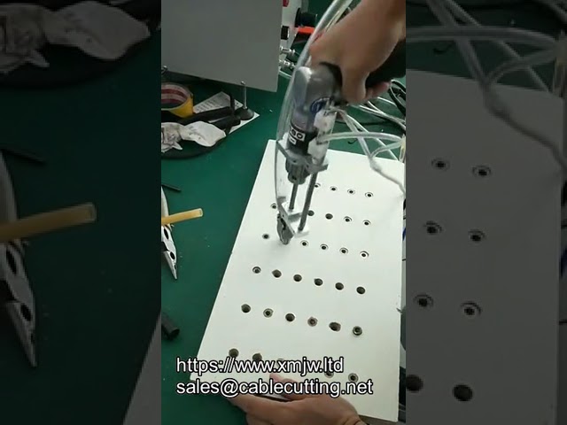 カスタム自動スクリュードライバー機 | 高速ネジ締め自動化装置
