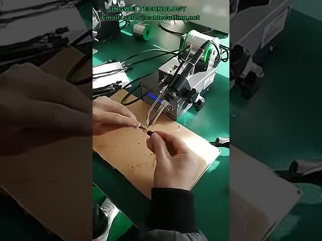 Widely Used Automatic Soldering Machine with Digital Screen & Manual Tin Welding