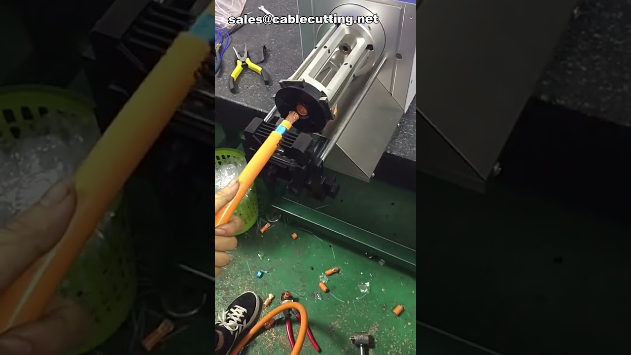 【工場自動化】高精度ラインストリッピング装置・高温線加工機・回転式ケーブルストリッパー