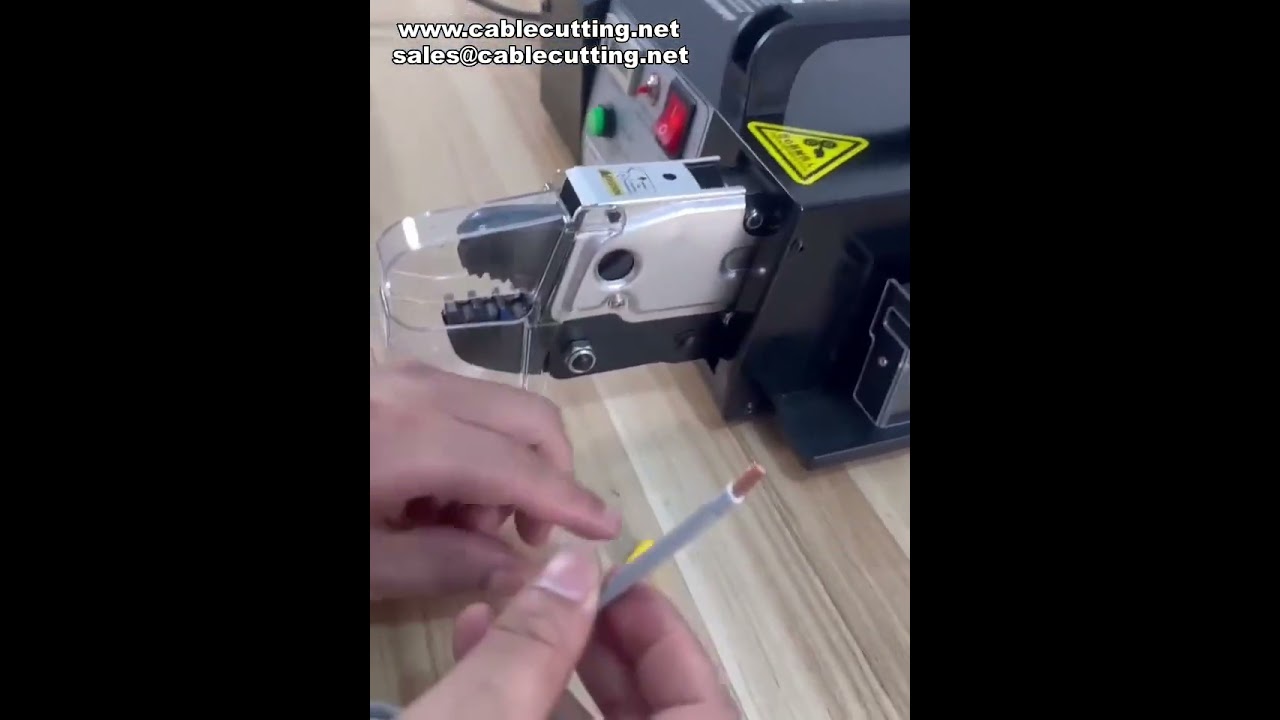 電動ターミナル圧着機 | 自動端子圧着装置